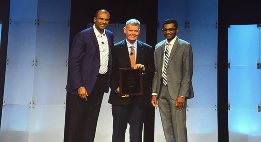 Professor Ben Boyd modtager Dale E. Wurster Research Award.